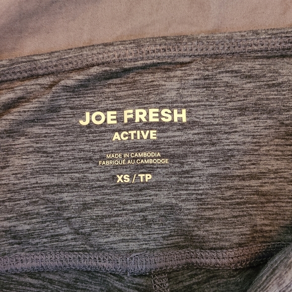 Joe Fresh Cropped Grey Leggings - Picture 2 of 2